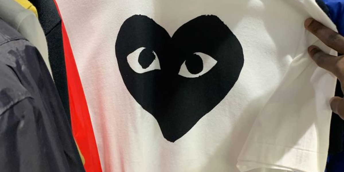 Comme des Garçons: The Fashion Brand That Redefined Cool