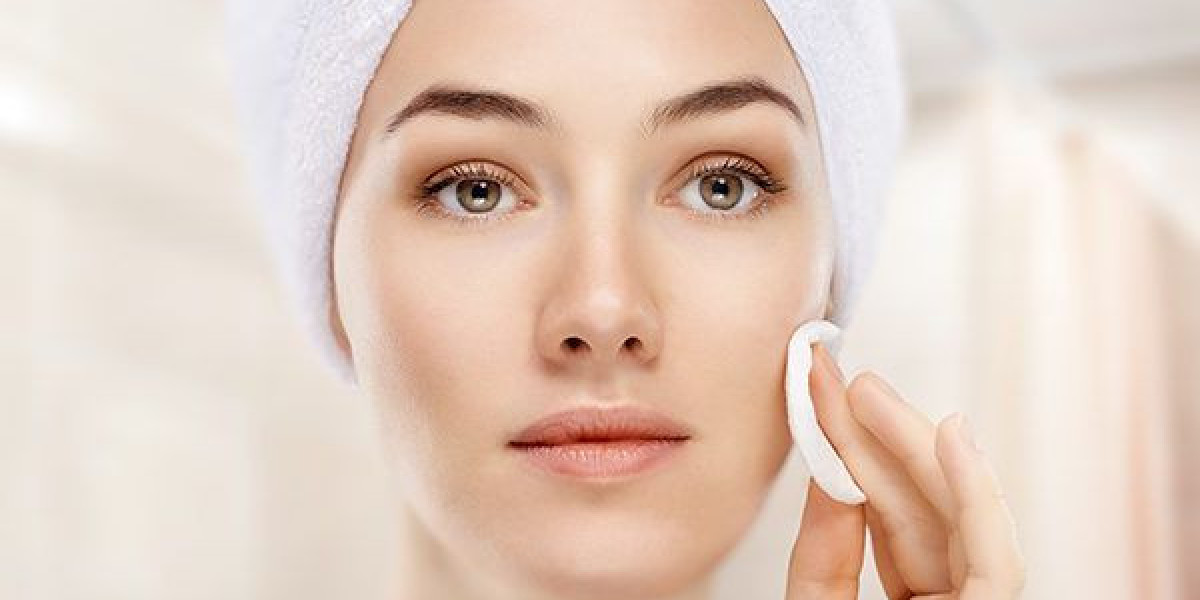 Skin Care Routine And Tips for Daily Glowing For Normal Skin In 2025